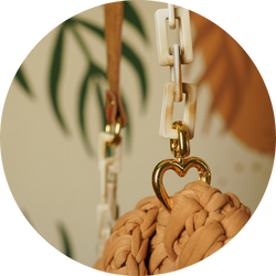 foto descricao alca teresa com pesponto 3