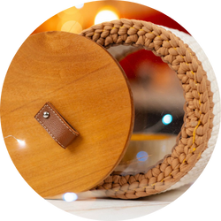 foto descricao tampa de madeira nobre 1